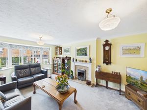 Lounge- click for photo gallery